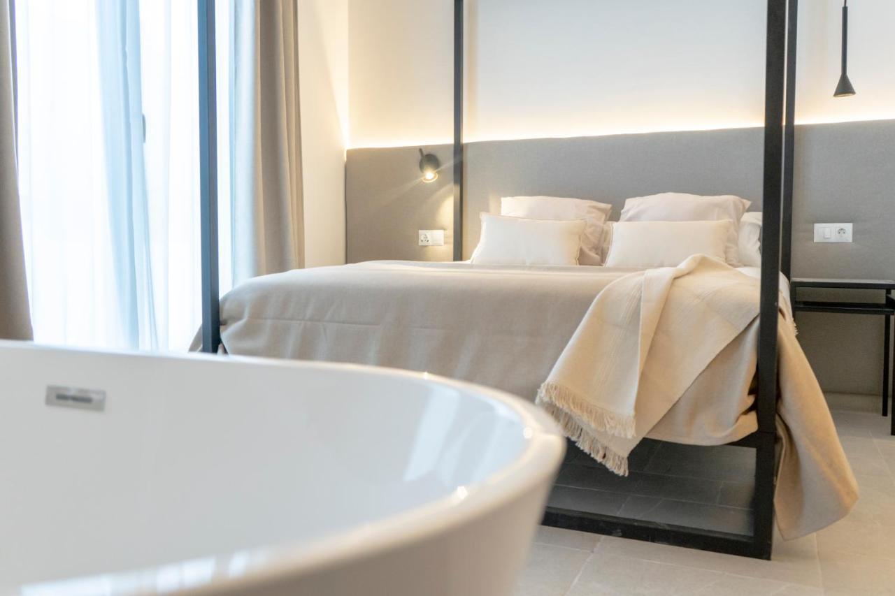 Suites Alfonso X เฮเรซ เด ลาฟรอนเตรา ภายนอก รูปภาพ